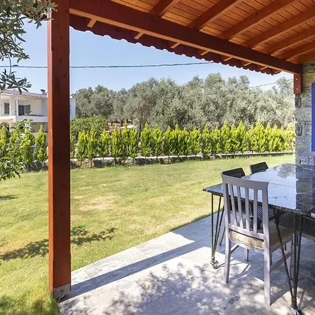 2 Br House With Spacious Garden&private Pool In Ferienhaus Bodrum